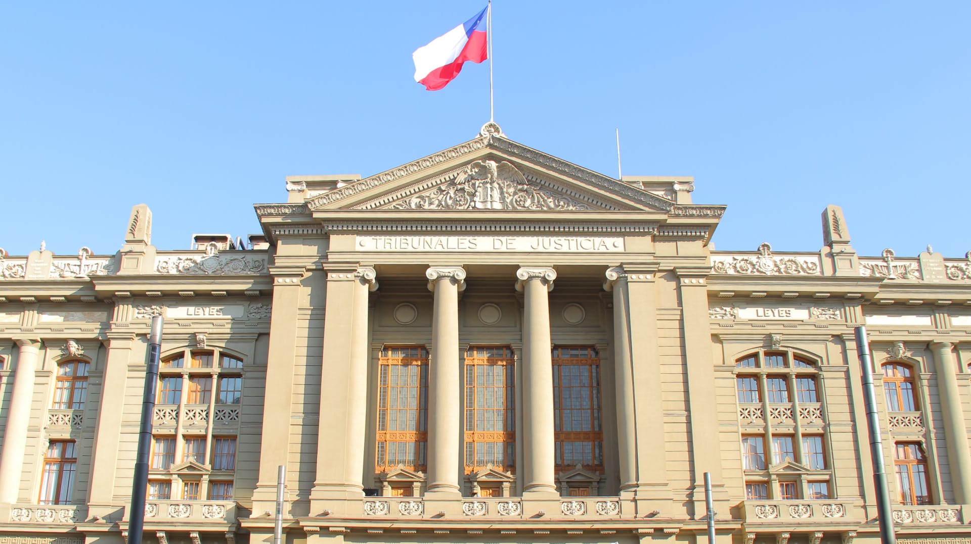 Nuestra misión es resolver su inquietud